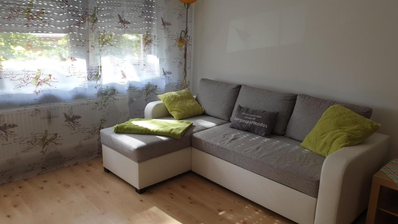 Wohnung Am Gruenen, Naehe Stadtzentrum Und Hauptbahnhof, Wlan Inklusive Furth Bagian luar foto