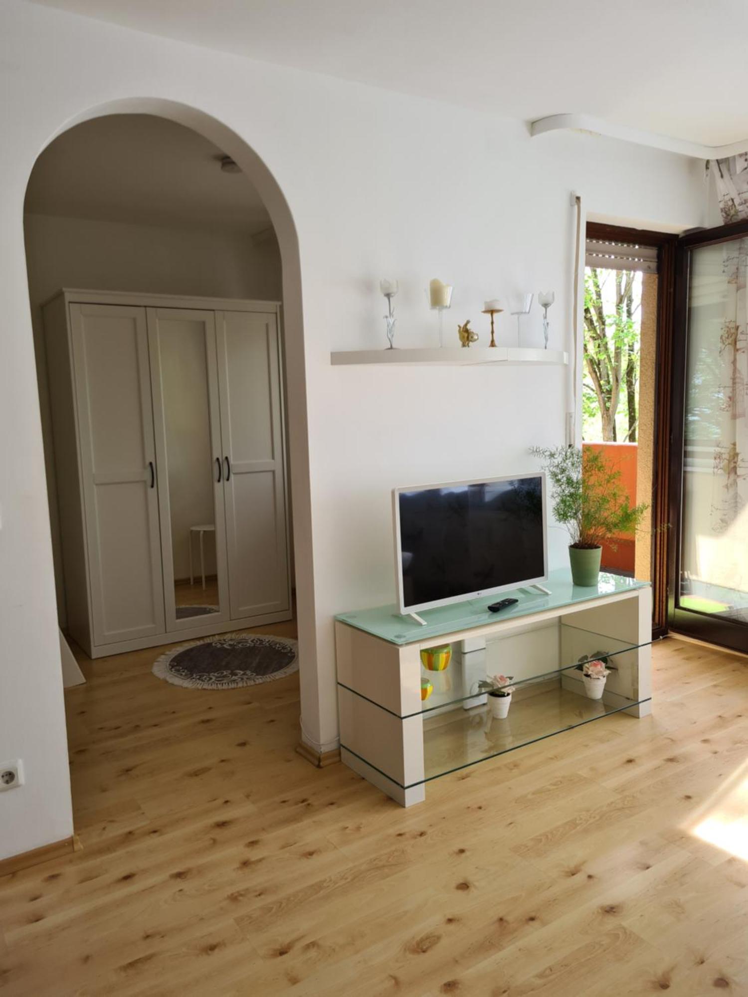Wohnung Am Gruenen, Naehe Stadtzentrum Und Hauptbahnhof, Wlan Inklusive Furth Ruang foto